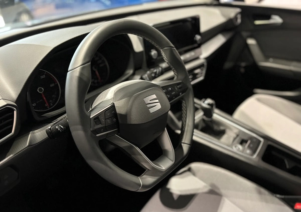 Seat Leon cena 125593 przebieg: 1, rok produkcji 2023 z Chociwel małe 379